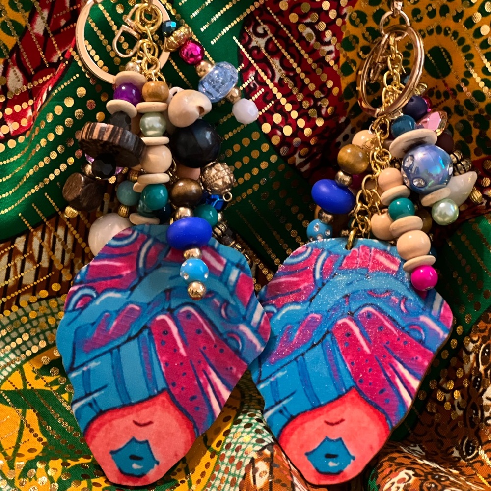 Blue and Pink Headwrap Queen Charm with Vibrant Design
